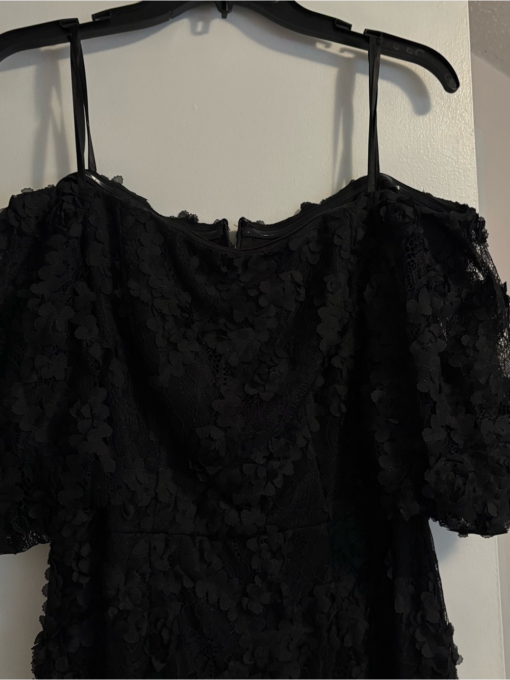 Xscape Black Floral Lace Cold-Shoulder Dress